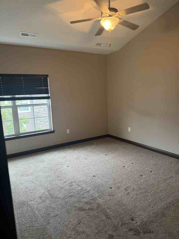 350 Clark Dr #3 - Photo 5 of 14