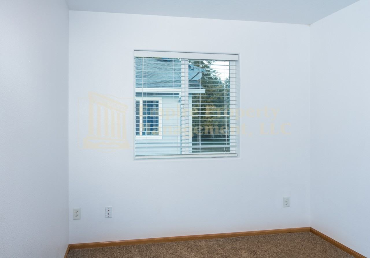 25160 E Broadway Ave #4DK13 - Photo 4 of 17