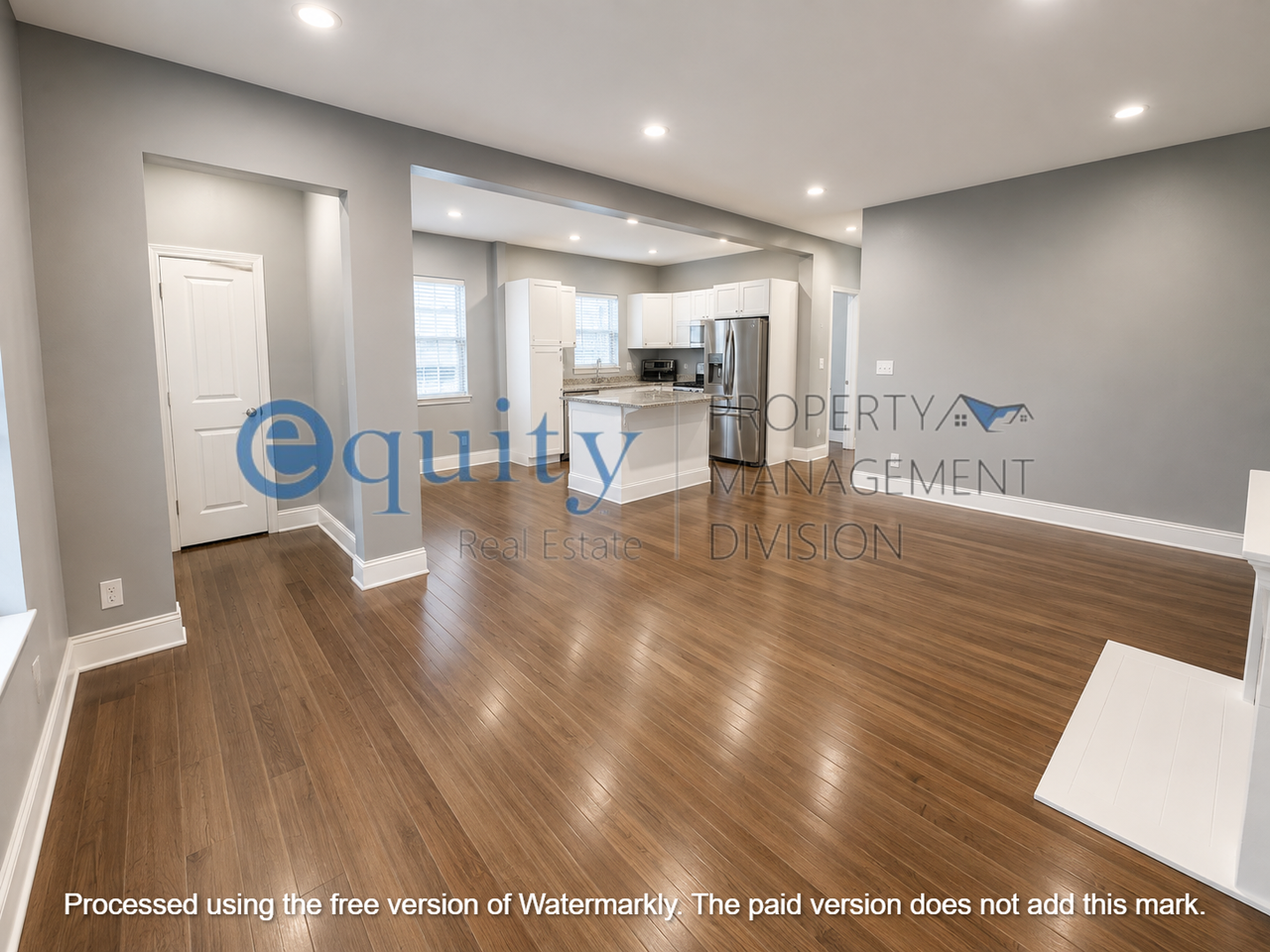 748 S St #A - Photo 2 of 18