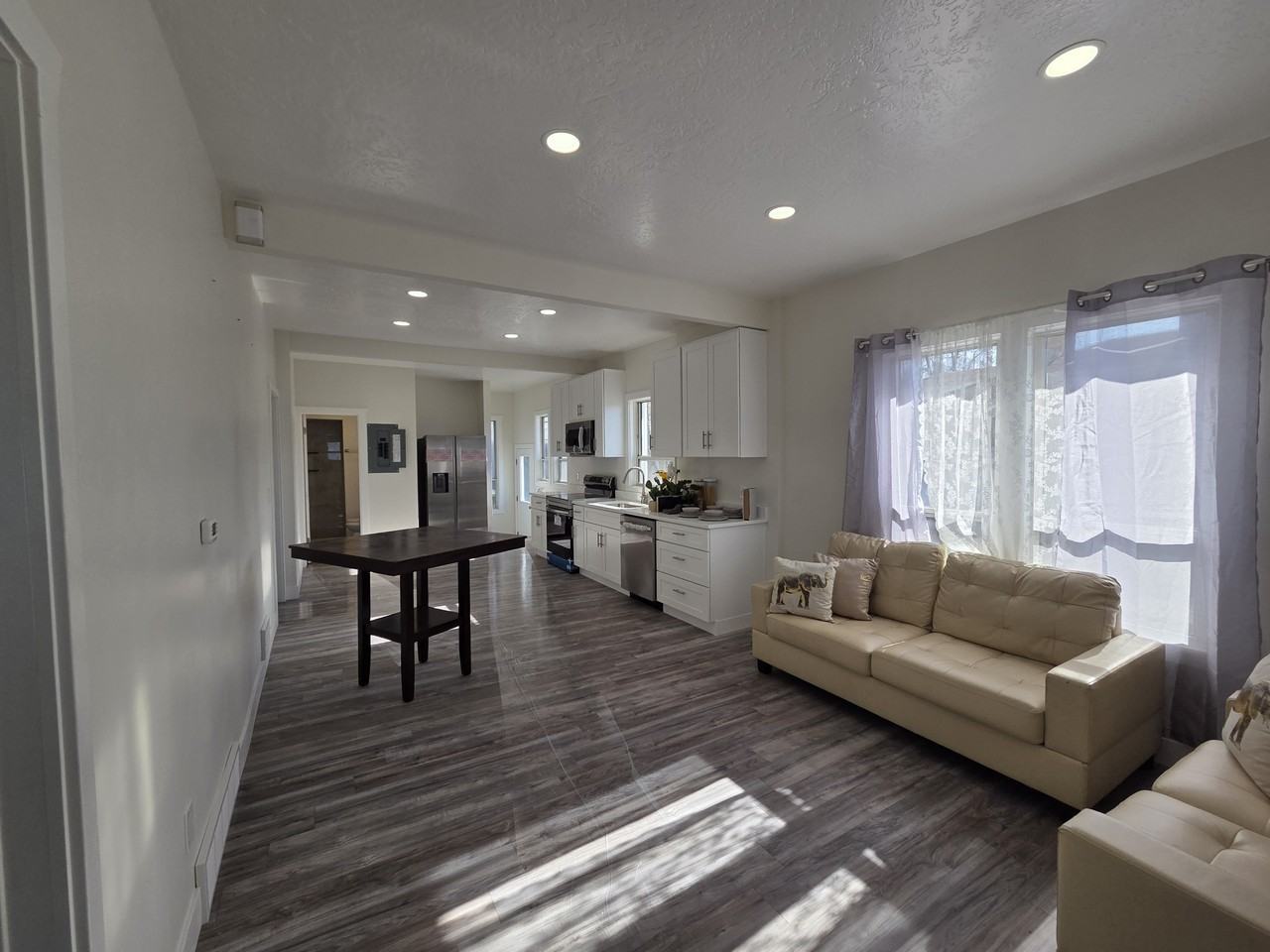 152 Northwest Street #A - Photo 7 of 17