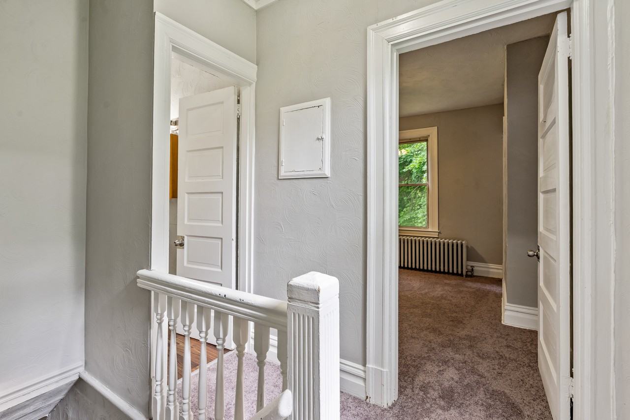 3720 Baytree St - Photo 6 of 17