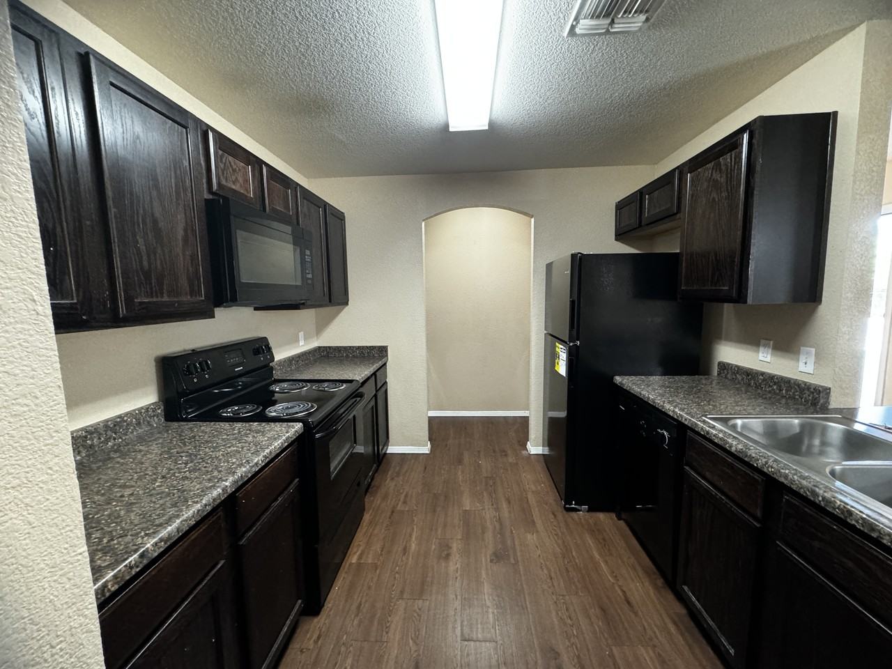 9811 Socorro Rd #46 - Photo 2 of 12
