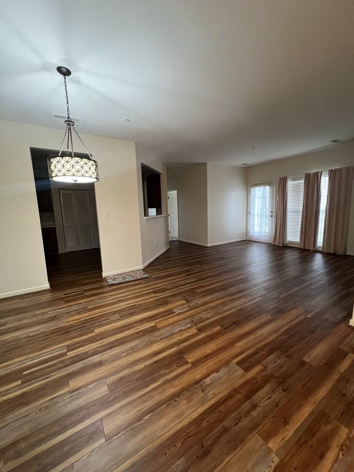 2001 Whispering Ponds Ct #1 - Photo 7 of 18