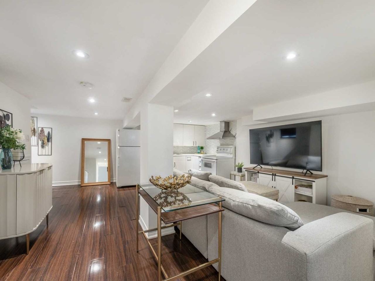 69 Amherst Avenue #B - Photo 5 of 8