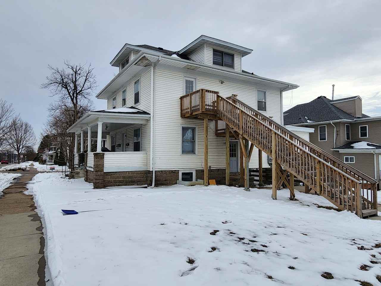 604 W Seerley Blvd #B - Photo 5 of 11