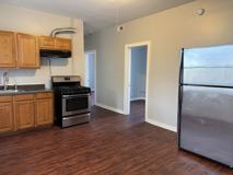 8401 S Muskegon Ave #2R - Photo 1 of 1