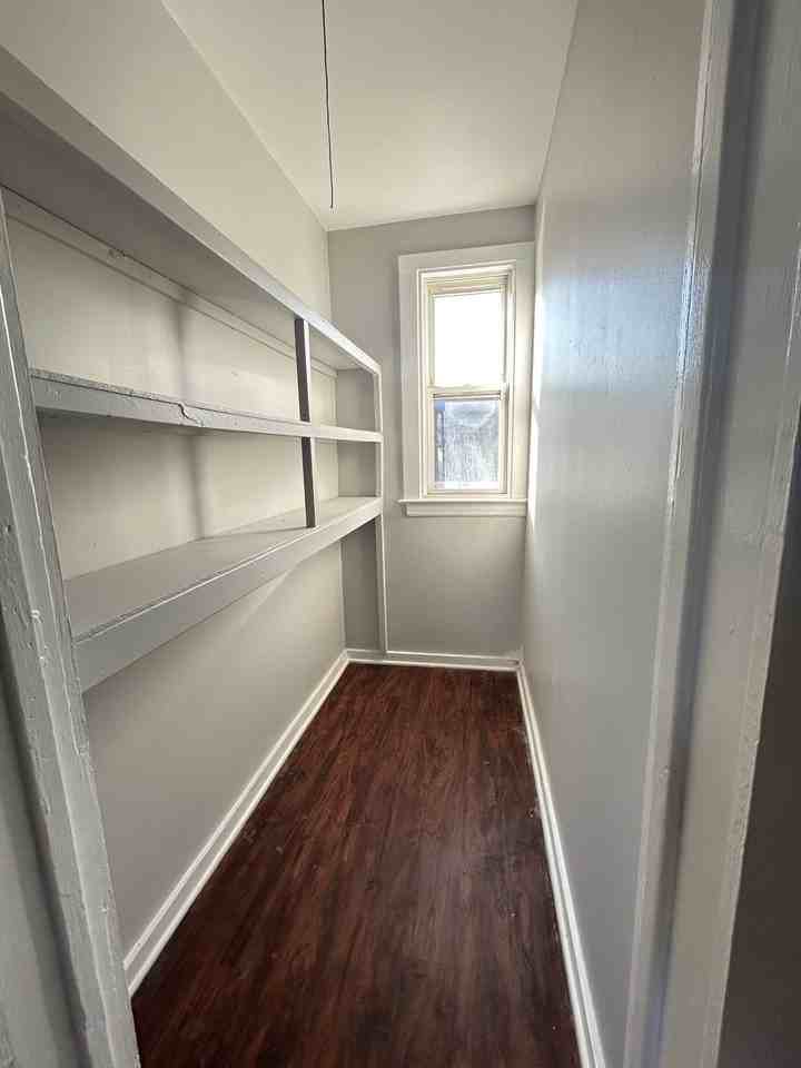 8401 S Muskegon Ave #2R - Photo 3 of 10