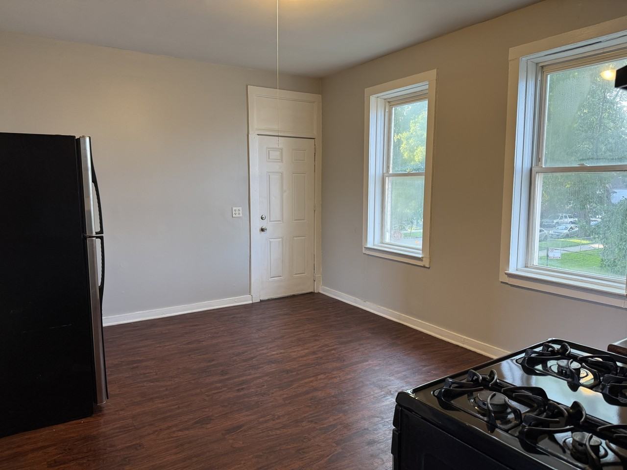 8401 S Muskegon Ave #2R - Photo 7 of 10