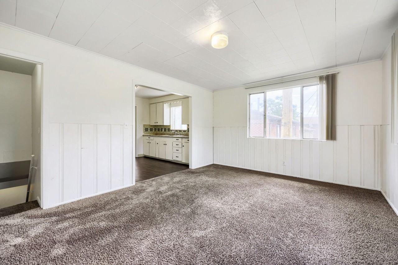 212 N Ford St - Photo 5 of 24
