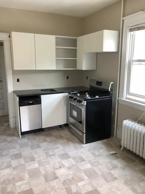 214 W 24th St #2 - Photo 3 of 23