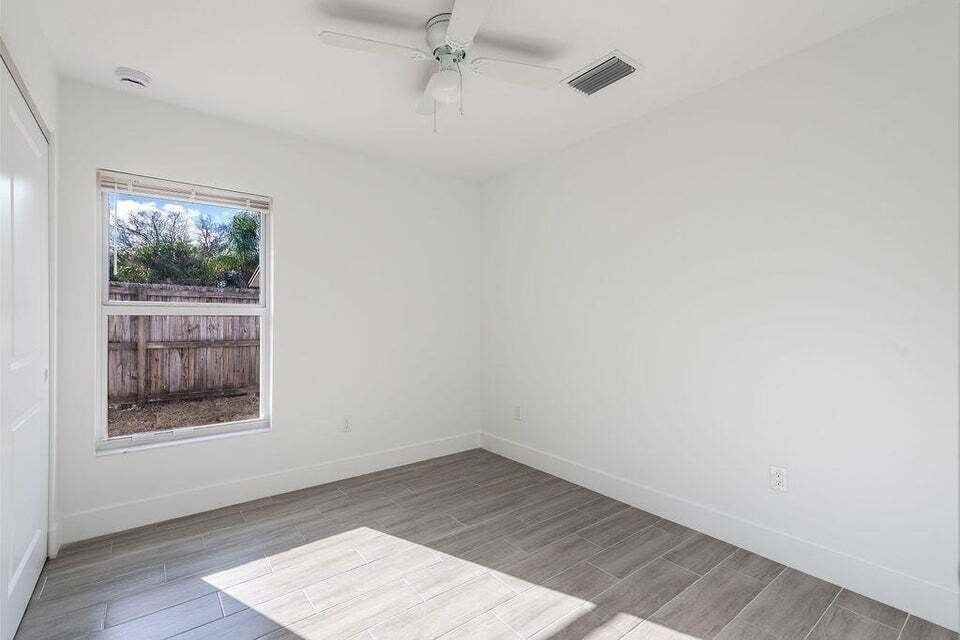 4959 Se Primrose Way #2 - Photo 5 of 16