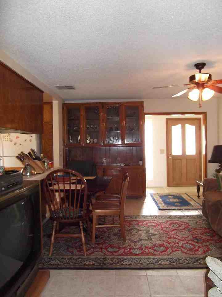 102 E Manfield St #BR2 - Photo 6 of 15