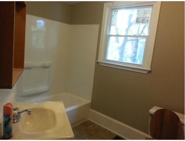 1098 Center St Nw #Nw - Photo 6 of 28