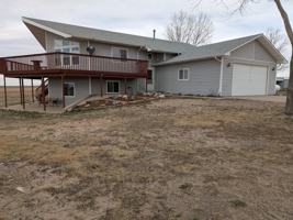 featured image of 15507 Country Ct