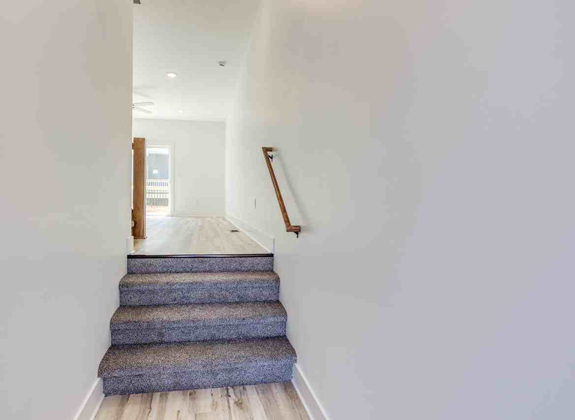 8541 W 37th St N #1 - Photo 7 of 24