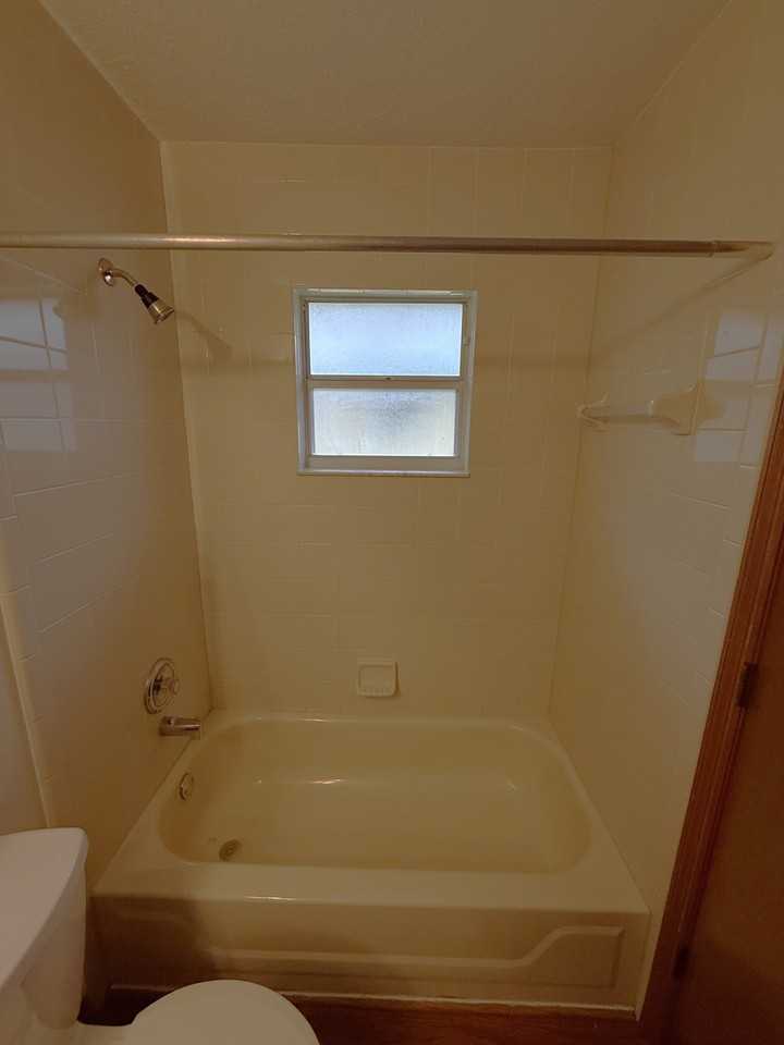 3249 Villaway  Circle #1 - Photo 3 of 22