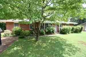 featured image of 3715 Broadmor Rd Nw #COBR