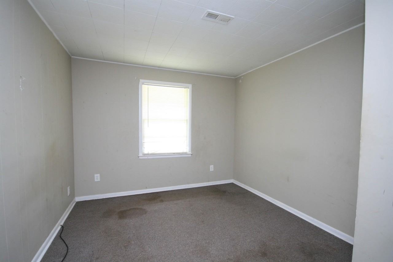 3715 Broadmor Rd Nw #COBR - Photo 2 of 18