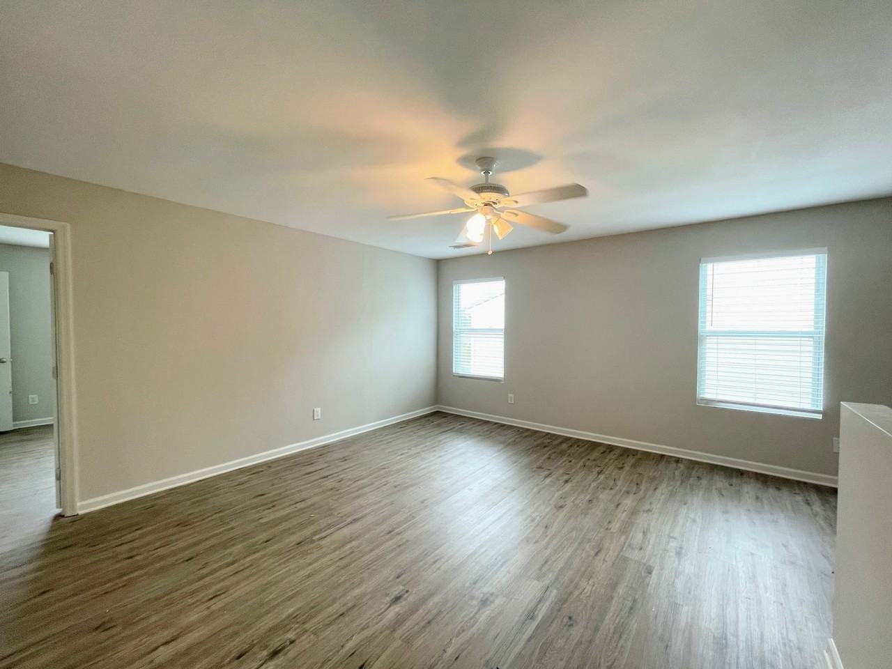 30003 Westfield Drive - Photo 5 of 33