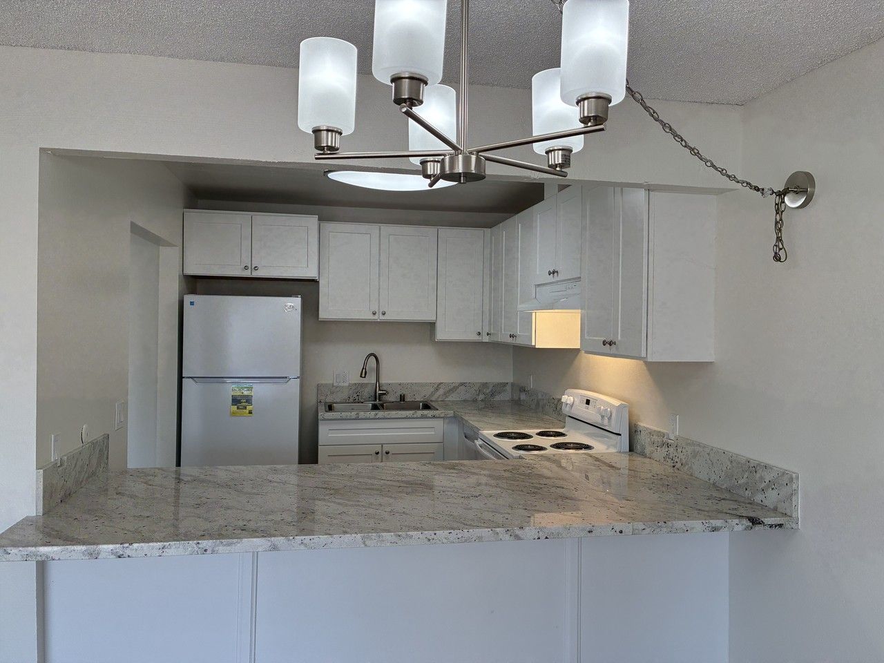 13111 Magnolia Street #19 - Photo 5 of 10