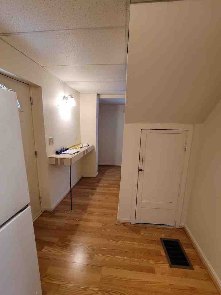 816 Montague Road U1 Right Side - Photo 6 of 17