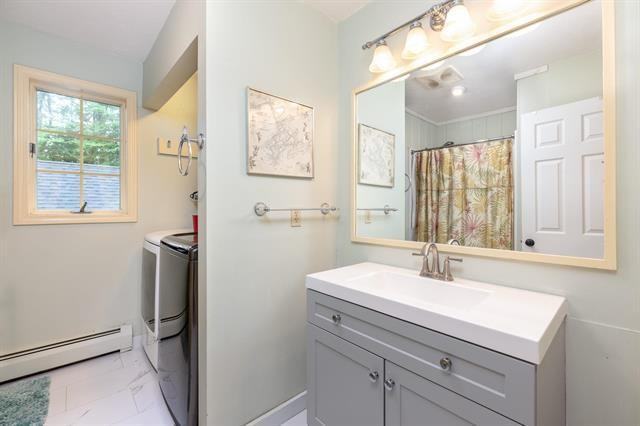 4 Hillrise Ln - Photo 3 of 36