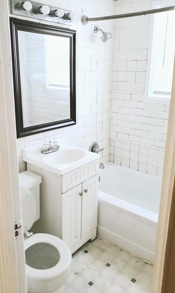 2102 E 16th St #MAIN - Photo 4 of 11