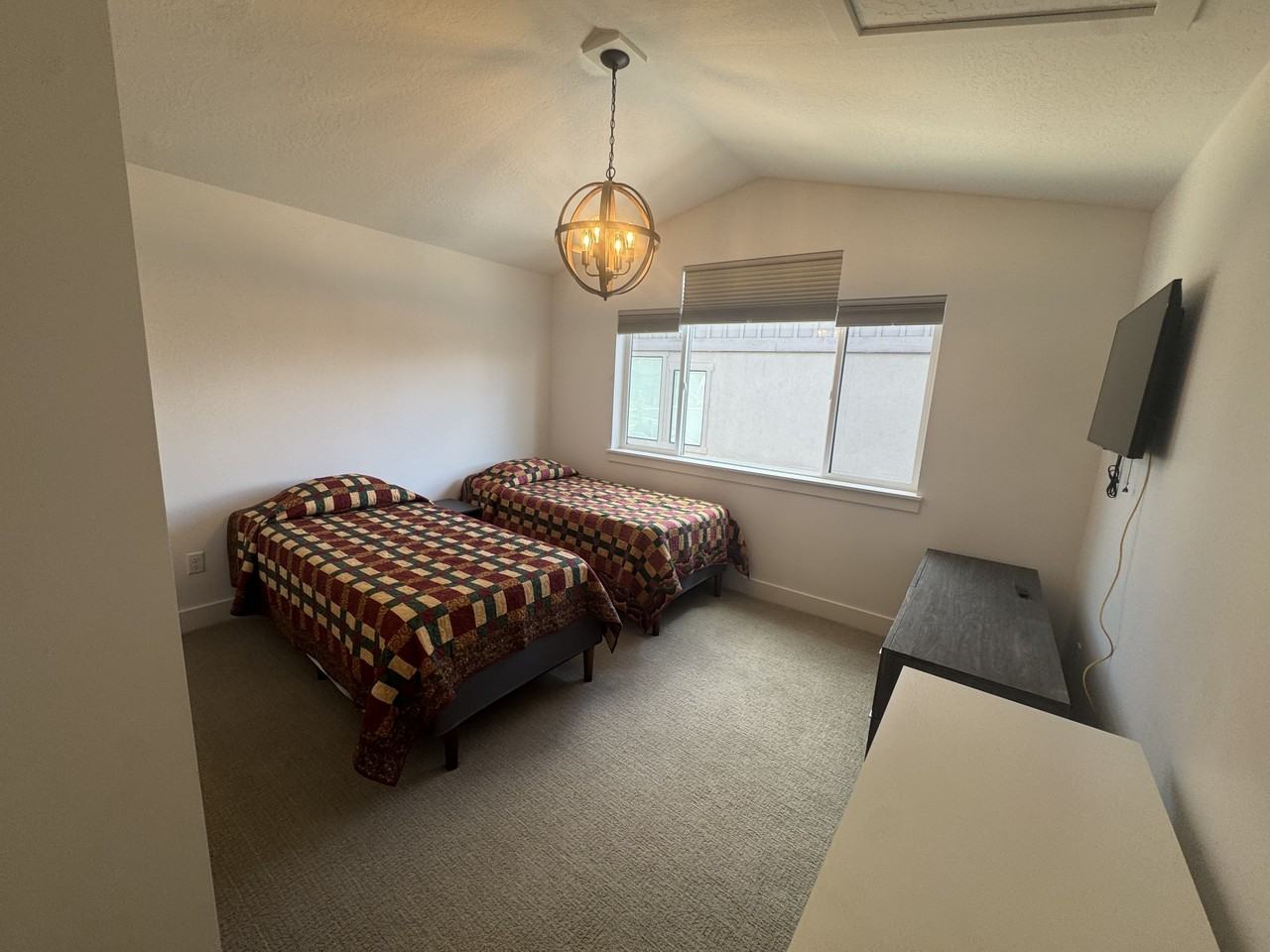1137 Northwest #1 - Photo 3 of 20