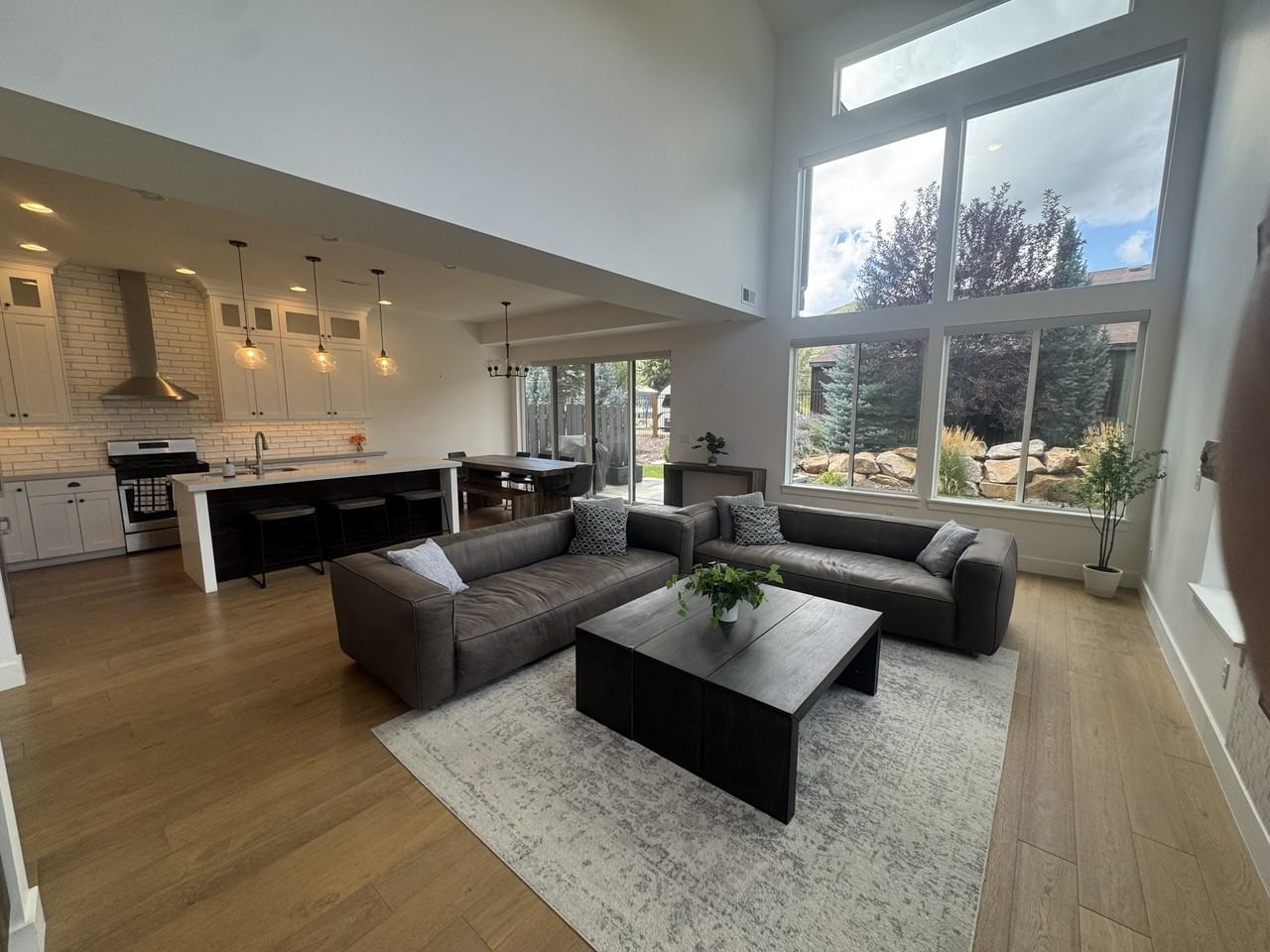 1137 Northwest #1 - Photo 7 of 20