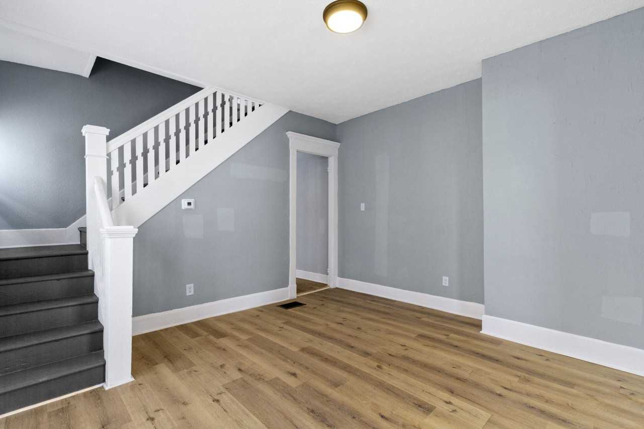 17 Parkview Ave #19 - Photo 2 of 22