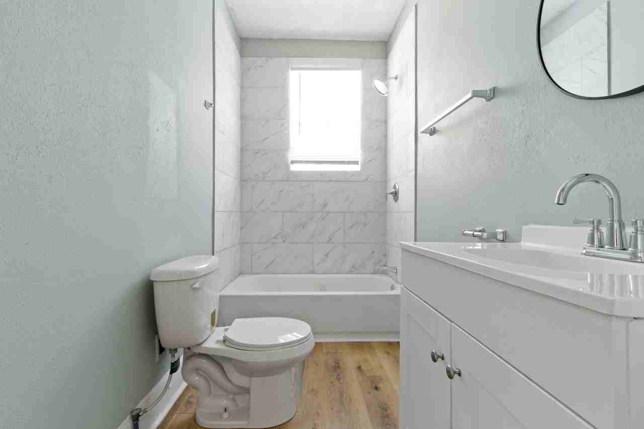 17 Parkview Ave #19 - Photo 6 of 22