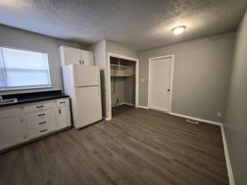4102 Biscayne Rd - Photo 1 of 1