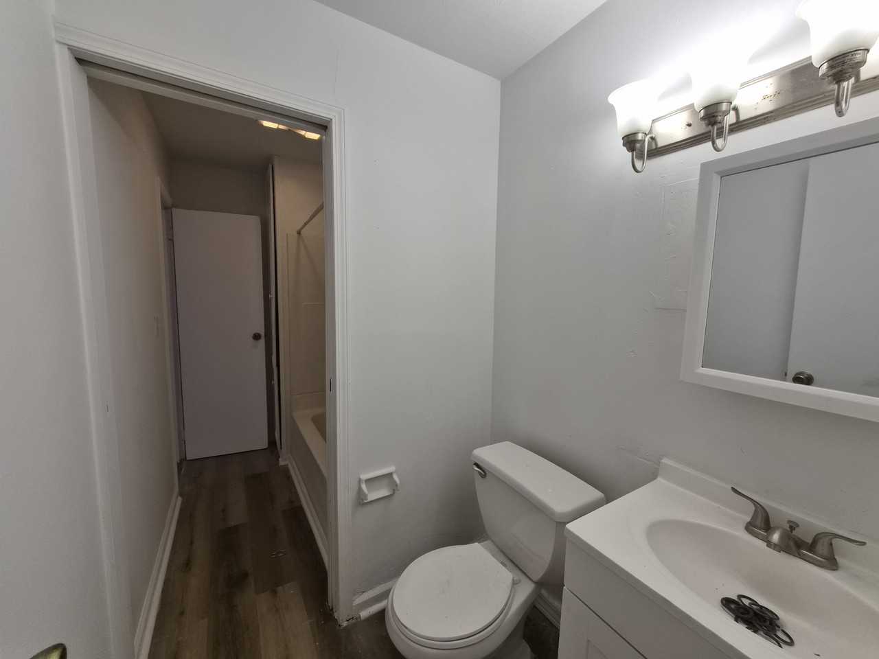 4102 Biscayne Rd - Photo 3 of 17
