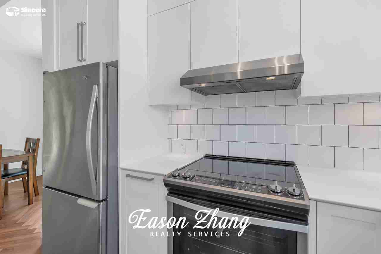 15828 27 Avenue #31 - Photo 6 of 30