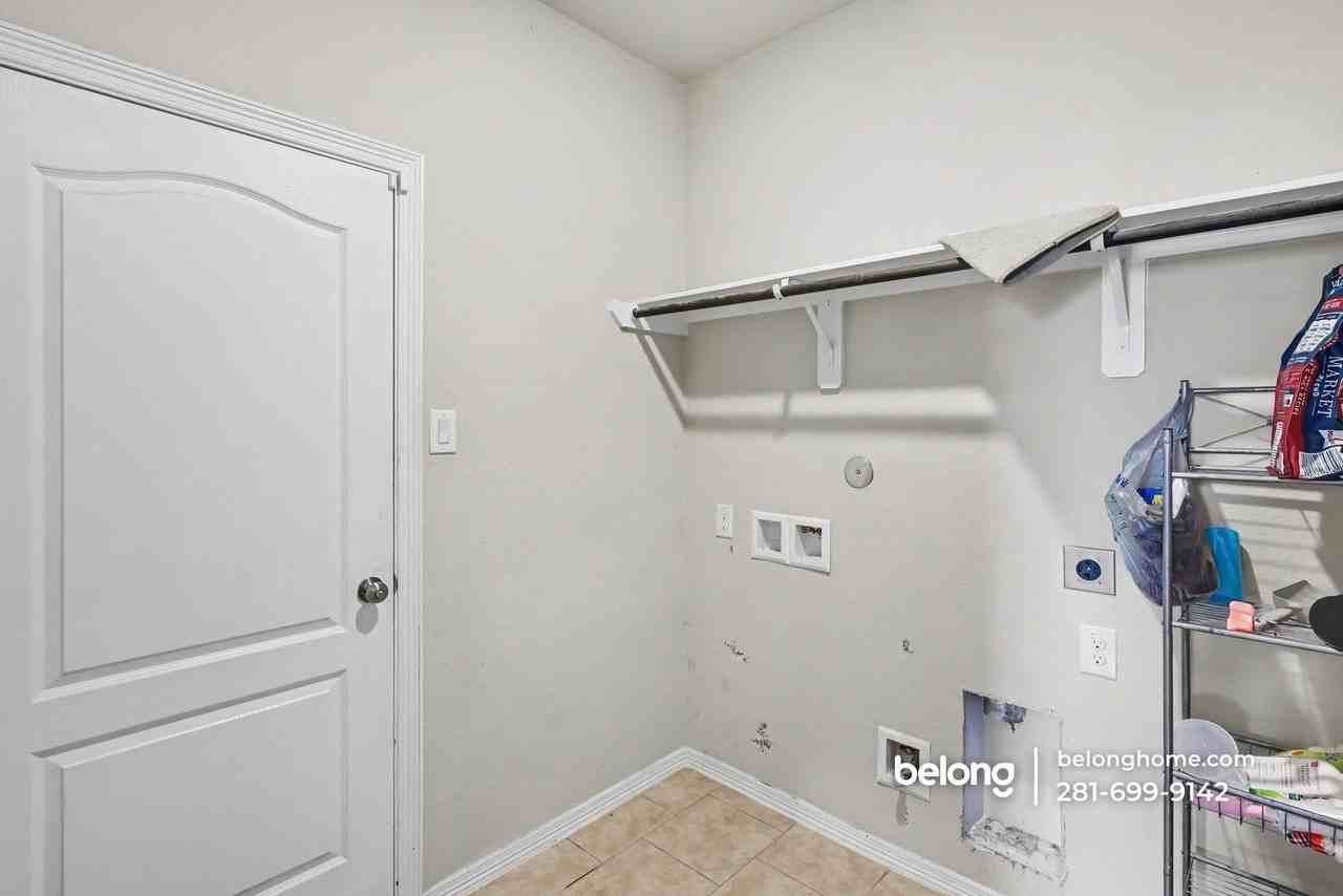 20002 Northpark Oak Ln - Photo 2 of 24