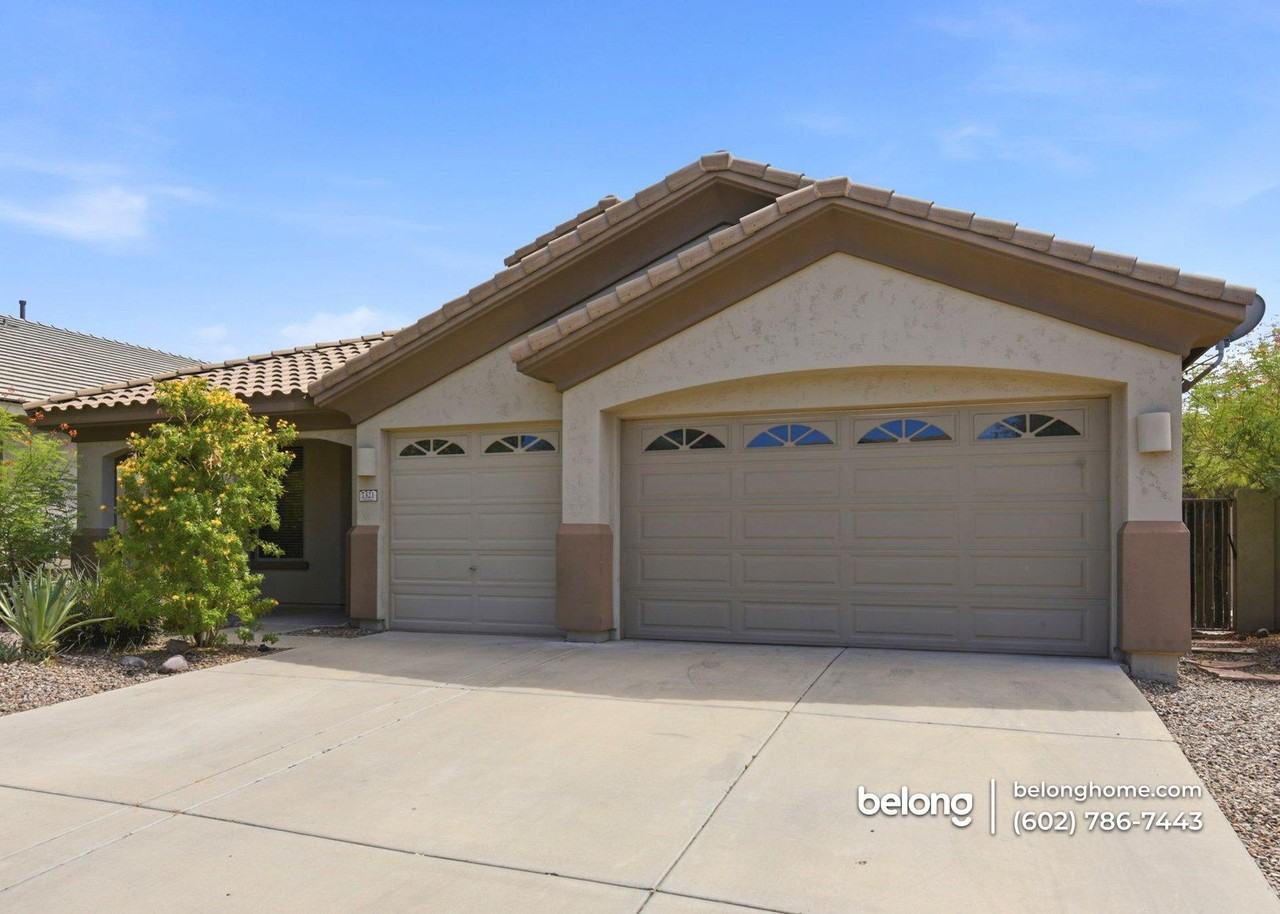 7321 E Minton Cir - Photo 2 of 40
