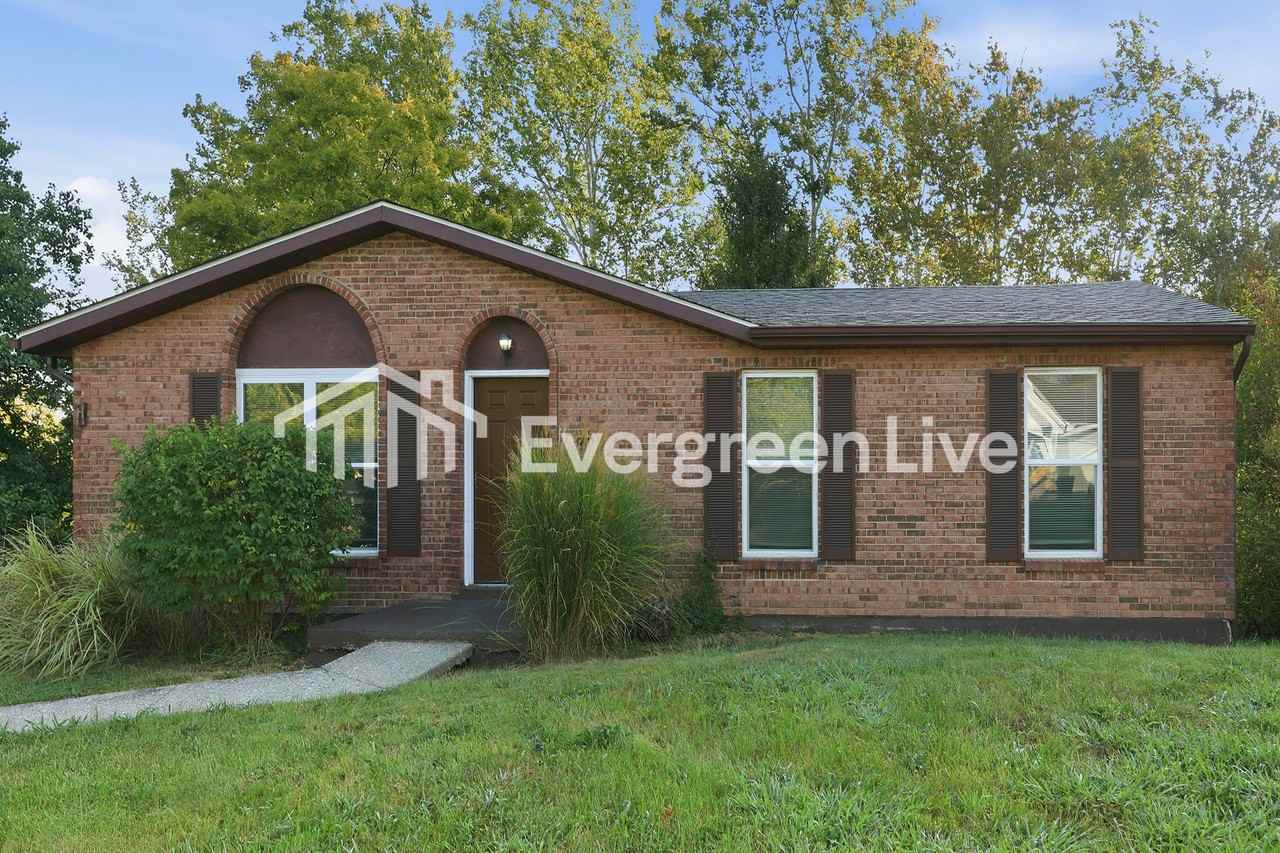 822 Cox Rd