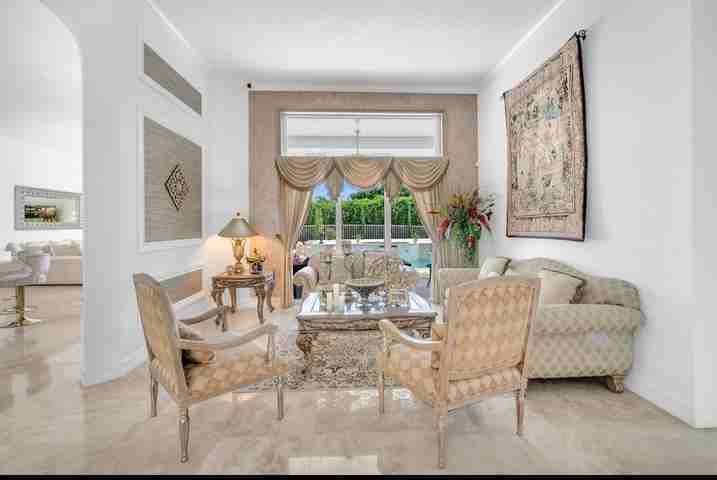 10851 Japonica Court - Photo 6 of 9