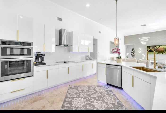10851 Japonica Court - Photo 3 of 9