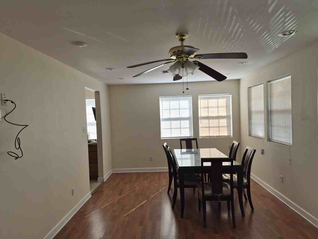 4918 Mendez St - Photo 5 of 8