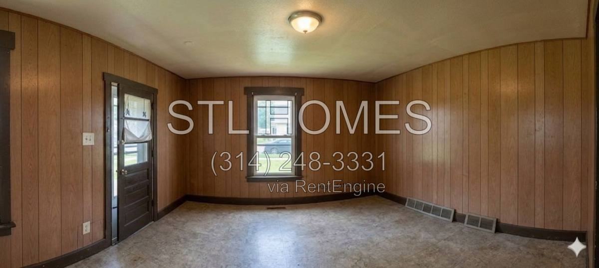 7028 Dawson Pl - Photo 3 of 6