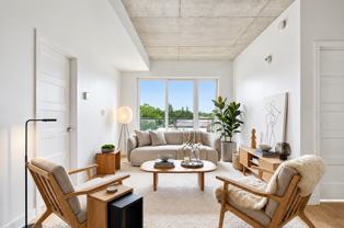 7275 Rue d'Abancourt - Photo 1 of 1