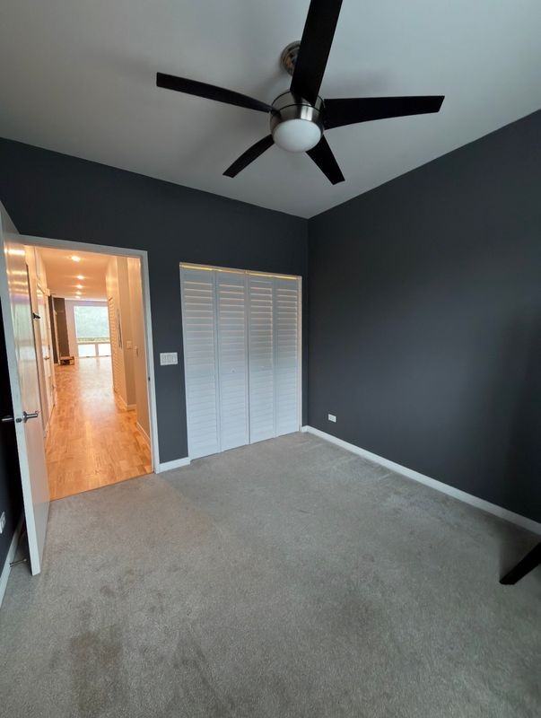 2240 W Madison St - Photo 6 of 21