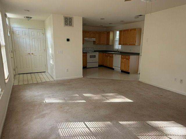 8538 Anderson Ave - Photo 2 of 3