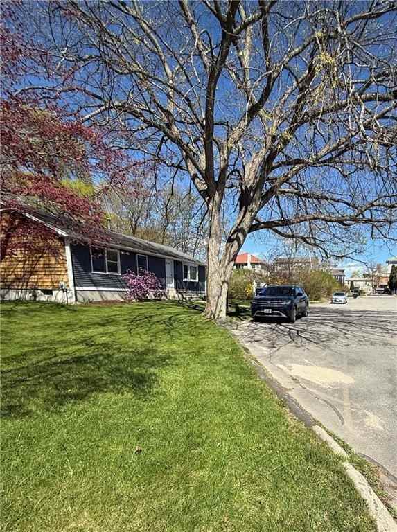 430 Water St - Photo 2 of 10