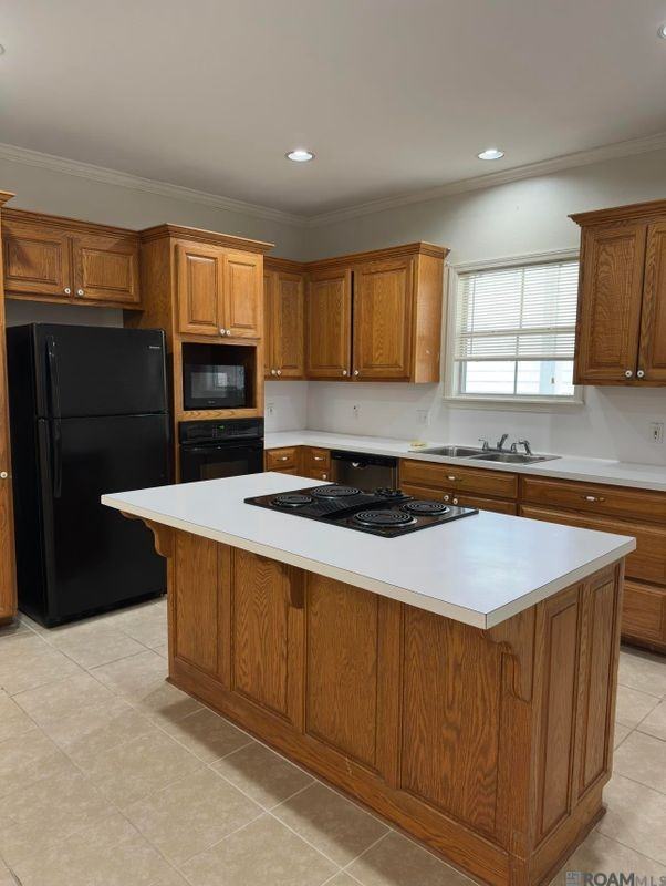 457 Bellewood Dr - Photo 4 of 20