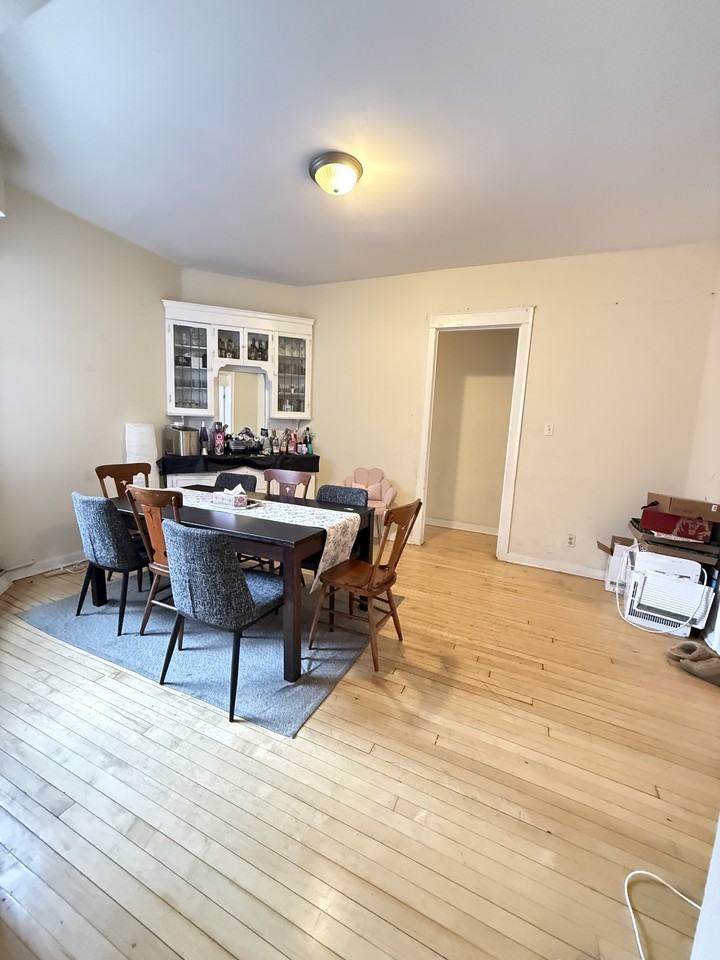 345 Elgin Street - Photo 7 of 16