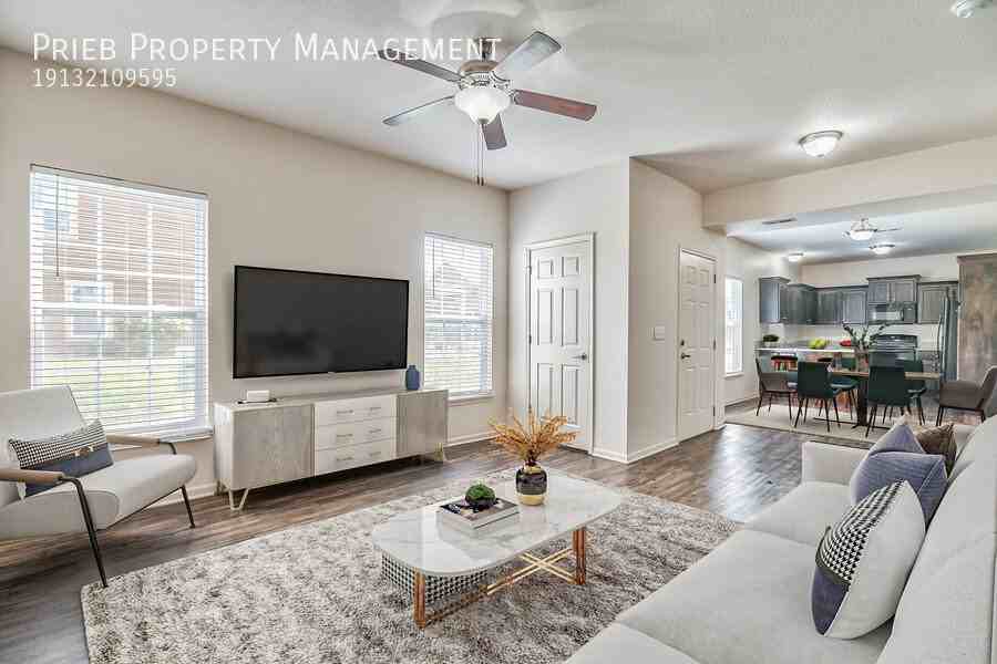 12643 S Prairie Creek Rd #30 - Photo 3 of 19