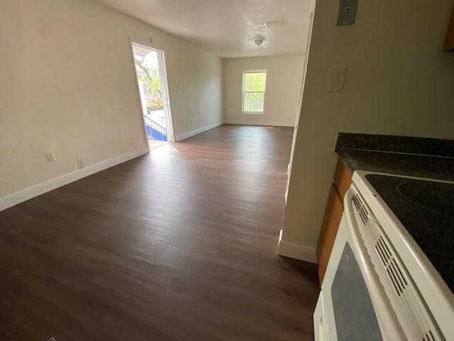3209 N 49th St Apt B #3209B - Photo 4 of 15