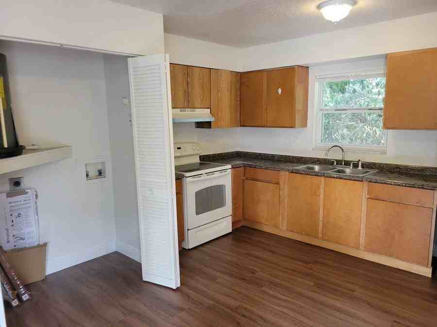 3209 N 49th St Apt B #3209B - Photo 6 of 15